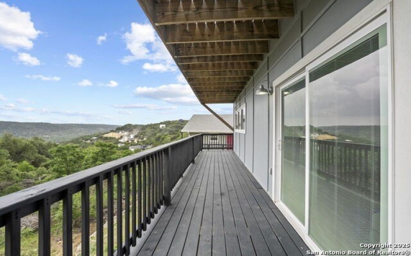 1050 Trail Pass Dr, Canyon Lake, TX 78133, 3 Bedrooms Bedrooms, ,2 BathroomsBathrooms,Residential,For Sale,1050 Trail Pass Dr,1862064