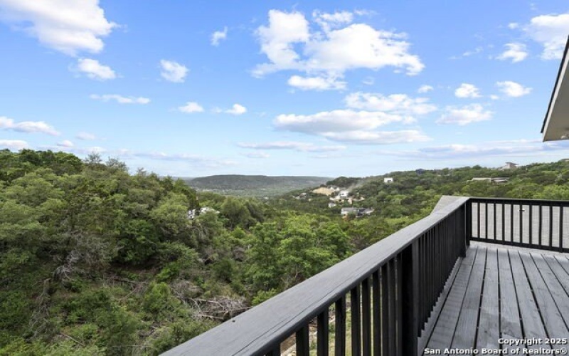 1050 Trail Pass Dr, Canyon Lake, TX 78133, 3 Bedrooms Bedrooms, ,2 BathroomsBathrooms,Residential,For Sale,1050 Trail Pass Dr,1862064