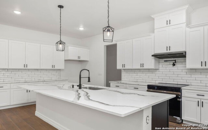 22802 Fawn Trail, Elmendorf, TX 78112, 4 Bedrooms Bedrooms, ,2 BathroomsBathrooms,Residential,For Sale,22802 Fawn Trail,1864234