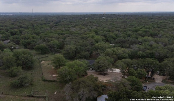 22802 Fawn Trail, Elmendorf, TX 78112, 4 Bedrooms Bedrooms, ,2 BathroomsBathrooms,Residential,For Sale,22802 Fawn Trail,1864234