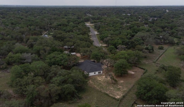 22802 Fawn Trail, Elmendorf, TX 78112, 4 Bedrooms Bedrooms, ,2 BathroomsBathrooms,Residential,For Sale,22802 Fawn Trail,1864234