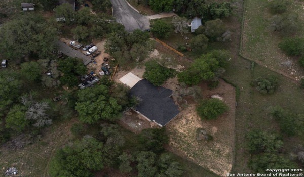 22802 Fawn Trail, Elmendorf, TX 78112, 4 Bedrooms Bedrooms, ,2 BathroomsBathrooms,Residential,For Sale,22802 Fawn Trail,1864234