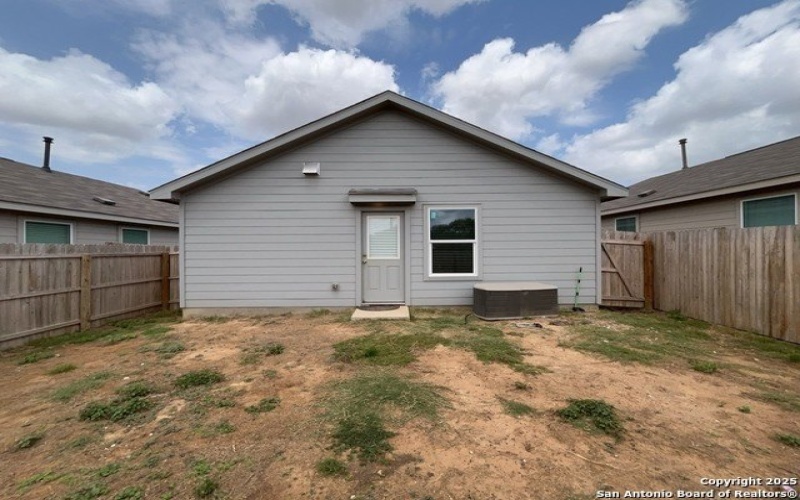 6954 Biotite Ridge, San Antonio, TX 78223, 3 Habitaciones Habitaciones , ,2 BañosBaños,Residential Lease,En Alquiler,6954 Biotite Ridge,1864255