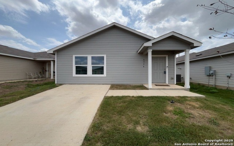 6954 Biotite Ridge, San Antonio, TX 78223, 3 Habitaciones Habitaciones , ,2 BañosBaños,Residential Lease,En Alquiler,6954 Biotite Ridge,1864255