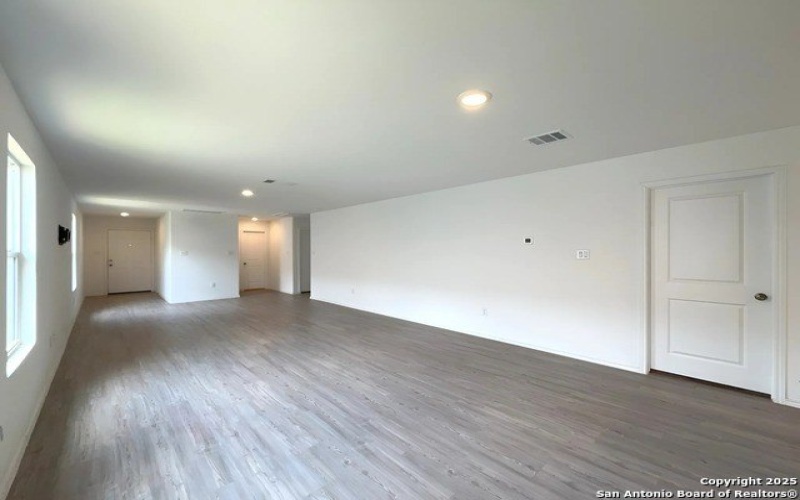 6954 Biotite Ridge, San Antonio, TX 78223, 3 Habitaciones Habitaciones , ,2 BañosBaños,Residential Lease,En Alquiler,6954 Biotite Ridge,1864255