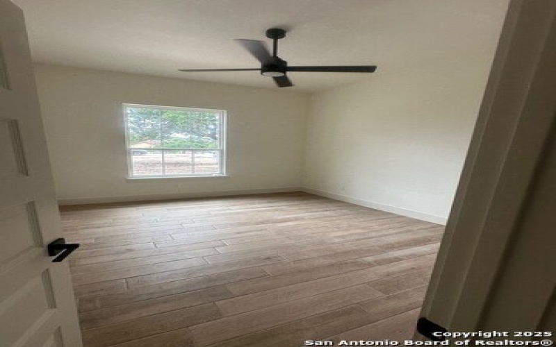 434 Hanging Oak, Spring Branch, TX 78070, 4 Bedrooms Bedrooms, ,3 BathroomsBathrooms,Residential,For Sale,434 Hanging Oak,1862196