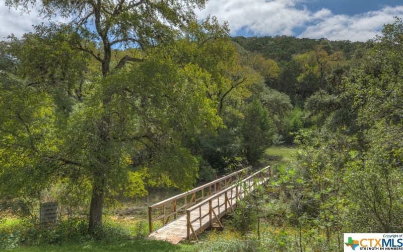 205 Foxwood Street, New Braunfels, TX 78130, 4 Habitaciones Habitaciones , ,3 BañosBaños,Residential,En Venta,205 Foxwood Street,540435