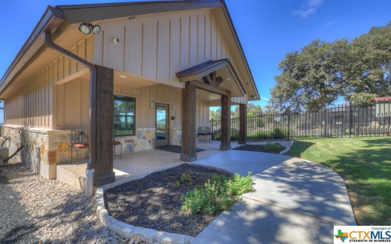 205 Foxwood Street, New Braunfels, TX 78130, 4 Habitaciones Habitaciones , ,3 BañosBaños,Residential,En Venta,205 Foxwood Street,540435