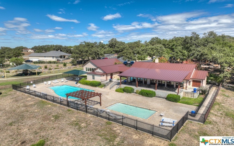 205 Foxwood Street, New Braunfels, TX 78130, 4 Habitaciones Habitaciones , ,3 BañosBaños,Residential,En Venta,205 Foxwood Street,540435