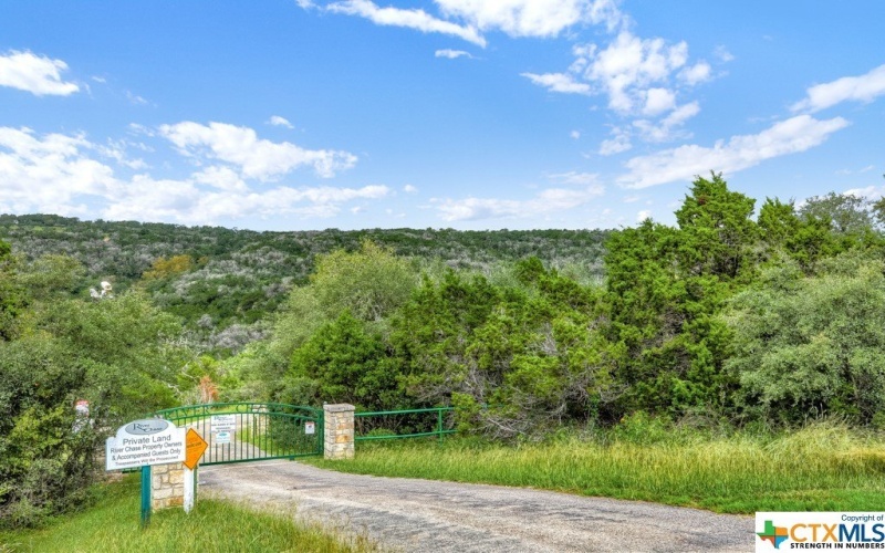 205 Foxwood Street, New Braunfels, TX 78130, 4 Habitaciones Habitaciones , ,3 BañosBaños,Residential,En Venta,205 Foxwood Street,540435