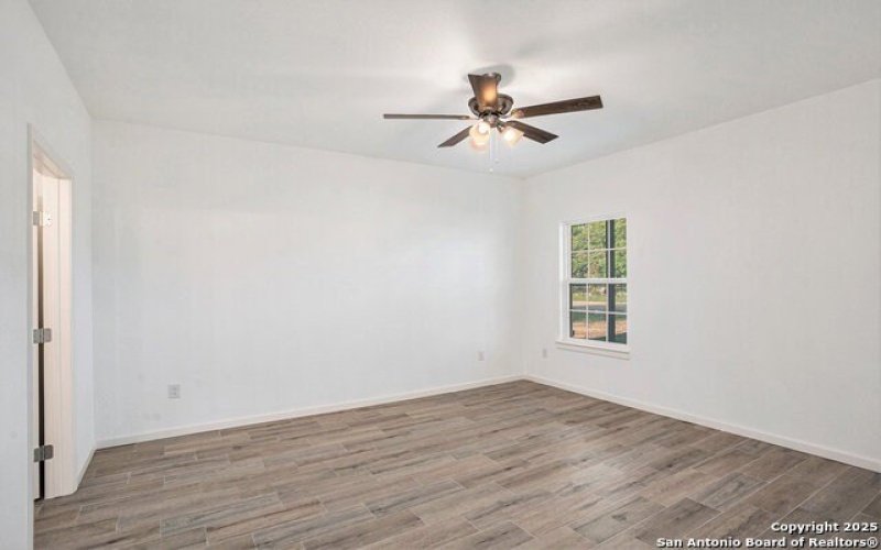 1615 N Guadalupe, Seguin, TX 78155, 3 Habitaciones Habitaciones , ,2 BañosBaños,Residential,En Venta,1615 N Guadalupe,1865700