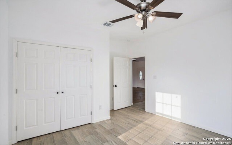 1615 N Guadalupe, Seguin, TX 78155, 3 Habitaciones Habitaciones , ,2 BañosBaños,Residential,En Venta,1615 N Guadalupe,1865700