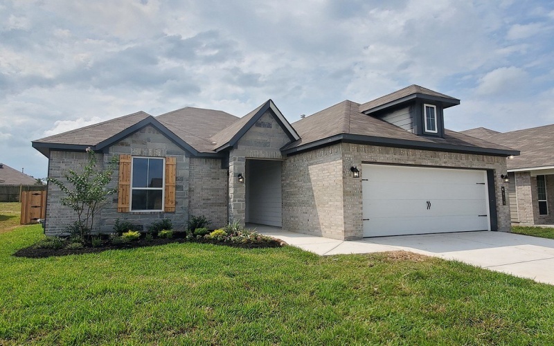 1418 Lake Ridge Drive, Brenham, TX 77833, 4 Bedrooms Bedrooms, ,2 BathroomsBathrooms,Residential,For Sale,1418 Lake Ridge Drive,147414