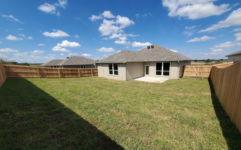 1410 Lake Ridge Drive, Brenham, TX 77833, 3 Bedrooms Bedrooms, ,2 BathroomsBathrooms,Residential,For Sale,1410 Lake Ridge Drive,147612