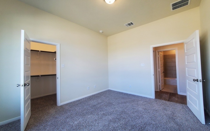 1412 Lake Ridge Drive, Brenham, TX 77833, 3 Bedrooms Bedrooms, ,2 BathroomsBathrooms,Residential,For Sale,1412 Lake Ridge Drive,148760