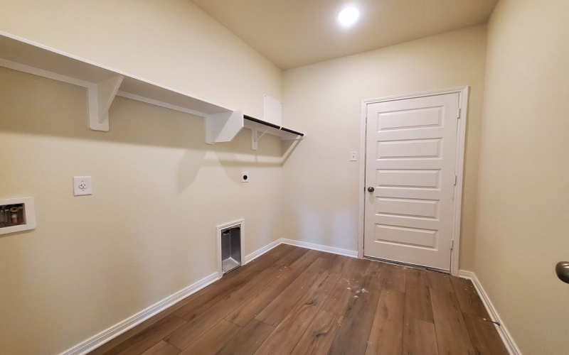 1412 Lake Ridge Drive, Brenham, TX 77833, 3 Bedrooms Bedrooms, ,2 BathroomsBathrooms,Residential,For Sale,1412 Lake Ridge Drive,148760