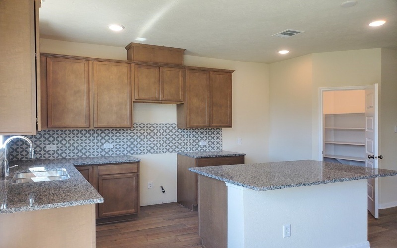 1412 Lake Ridge Drive, Brenham, TX 77833, 3 Bedrooms Bedrooms, ,2 BathroomsBathrooms,Residential,For Sale,1412 Lake Ridge Drive,148760