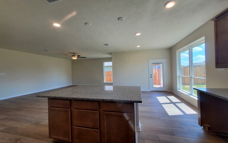 1412 Lake Ridge Drive, Brenham, TX 77833, 3 Bedrooms Bedrooms, ,2 BathroomsBathrooms,Residential,For Sale,1412 Lake Ridge Drive,148760
