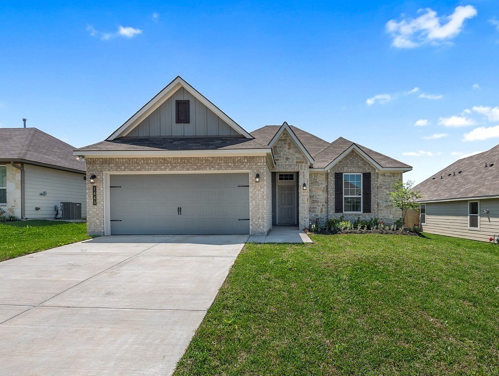 1445 Lake Ridge Drive, Brenham, TX 77833, 4 Habitaciones Habitaciones , ,2 BañosBaños,Residential,En Venta,1445 Lake Ridge Drive,148762