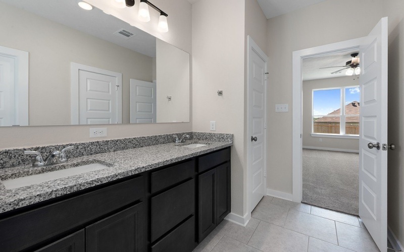 1445 Lake Ridge Drive, Brenham, TX 77833, 4 Habitaciones Habitaciones , ,2 BañosBaños,Residential,En Venta,1445 Lake Ridge Drive,148762