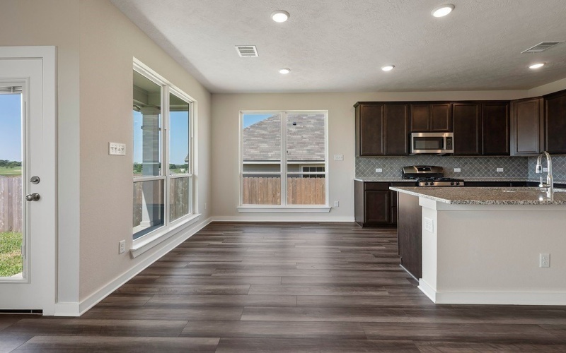 1445 Lake Ridge Drive, Brenham, TX 77833, 4 Habitaciones Habitaciones , ,2 BañosBaños,Residential,En Venta,1445 Lake Ridge Drive,148762