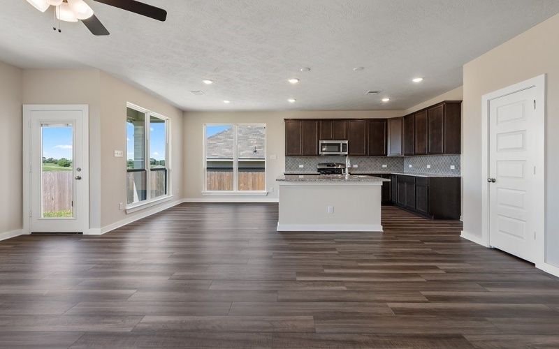 1445 Lake Ridge Drive, Brenham, TX 77833, 4 Habitaciones Habitaciones , ,2 BañosBaños,Residential,En Venta,1445 Lake Ridge Drive,148762