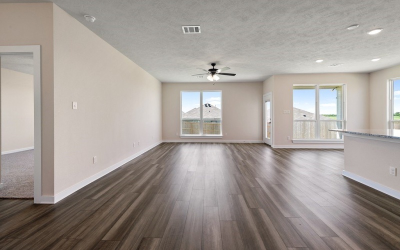 1445 Lake Ridge Drive, Brenham, TX 77833, 4 Habitaciones Habitaciones , ,2 BañosBaños,Residential,En Venta,1445 Lake Ridge Drive,148762