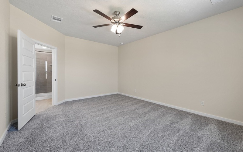 1447 Lake Ridge Drive, Brenham, TX 77833, 3 Bedrooms Bedrooms, ,2 BathroomsBathrooms,Residential,For Sale,1447 Lake Ridge Drive,148764