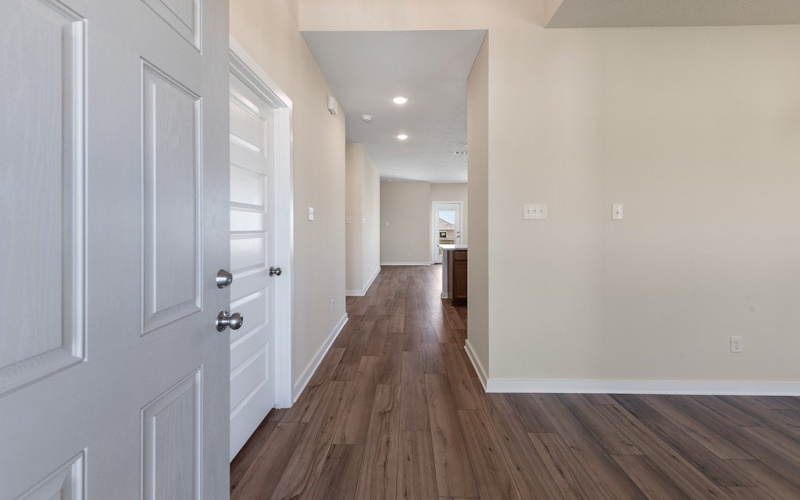 1447 Lake Ridge Drive, Brenham, TX 77833, 3 Bedrooms Bedrooms, ,2 BathroomsBathrooms,Residential,For Sale,1447 Lake Ridge Drive,148764