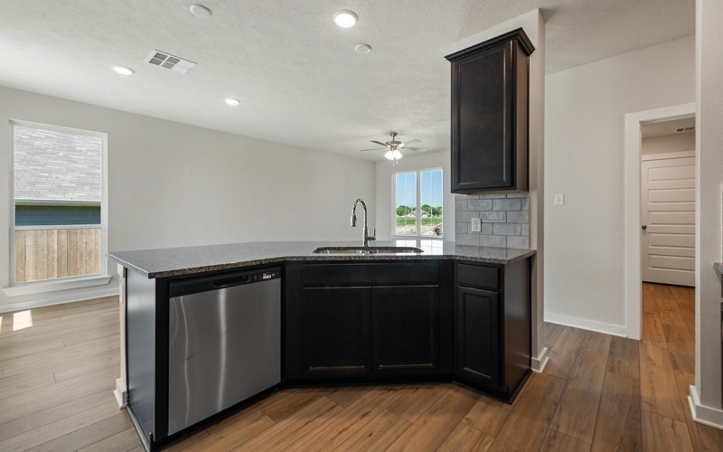 1409 Whitney Lane, Brenham, TX 77833, 3 Bedrooms Bedrooms, ,2 BathroomsBathrooms,Residential,For Sale,1409 Whitney Lane,148767