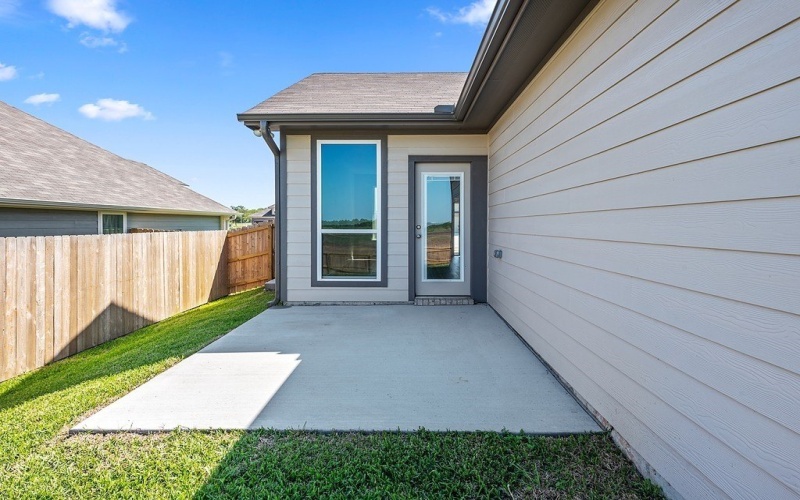 1409 Whitney Lane, Brenham, TX 77833, 3 Bedrooms Bedrooms, ,2 BathroomsBathrooms,Residential,For Sale,1409 Whitney Lane,148767