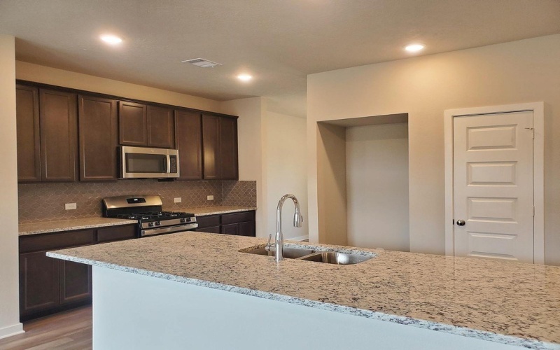 1408 Lake Ridge Drive, Brenham, TX 77833, 3 Habitaciones Habitaciones , ,2 BañosBaños,Residential,En Venta,1408 Lake Ridge Drive,148997