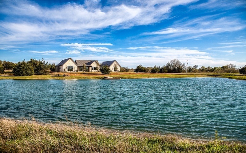 2915 Rehburg, Brenham, TX 77833, 4 Bedrooms Bedrooms, ,3 BathroomsBathrooms,Farm,For Sale,2915 Rehburg,150878