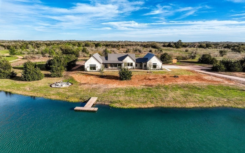 2915 Rehburg, Brenham, TX 77833, 4 Bedrooms Bedrooms, ,3 BathroomsBathrooms,Farm,For Sale,2915 Rehburg,150878