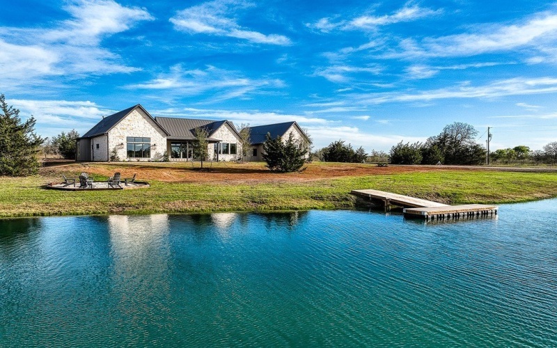 2915 Rehburg, Brenham, TX 77833, 4 Bedrooms Bedrooms, ,3 BathroomsBathrooms,Farm,For Sale,2915 Rehburg,150878