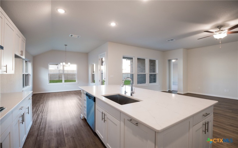 584 Tobacco Pass, New Braunfels, TX 78132, 4 Habitaciones Habitaciones , ,2 BañosBaños,Residential,En Venta,584 Tobacco Pass,475459