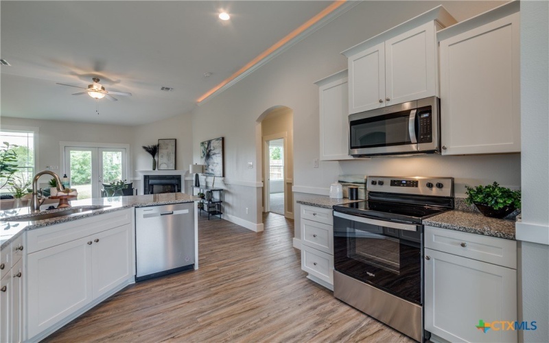 166 Lost Maples Way, Marion, TX 78124, 3 Habitaciones Habitaciones , ,2 BañosBaños,Residential,En Venta,166 Lost Maples Way,532728