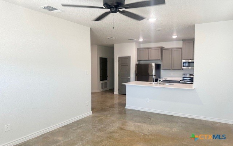 2310 Ocean Avenue, Temple, TX 76501, ,Residential,For Sale,2310 Ocean Avenue,560694