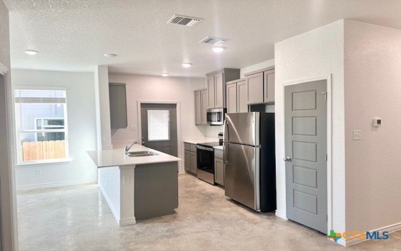 2306 Ocean Avenue, Temple, TX 76501, ,Residential,For Sale,2306 Ocean Avenue,560700