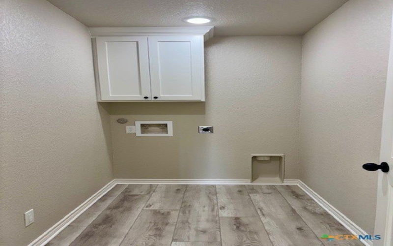 1204 Mill Street, Gatesville, TX 76528, 3 Habitaciones Habitaciones , ,2 BañosBaños,Residential,En Venta,1204 Mill Street,561736