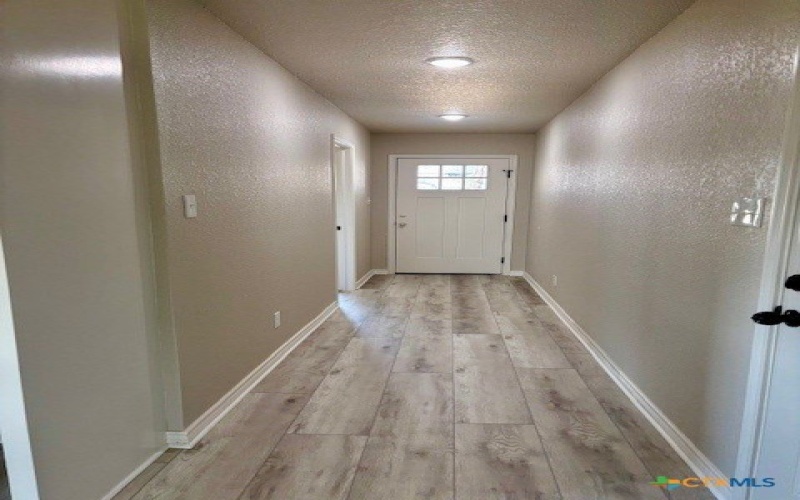 1204 Mill Street, Gatesville, TX 76528, 3 Habitaciones Habitaciones , ,2 BañosBaños,Residential,En Venta,1204 Mill Street,561736