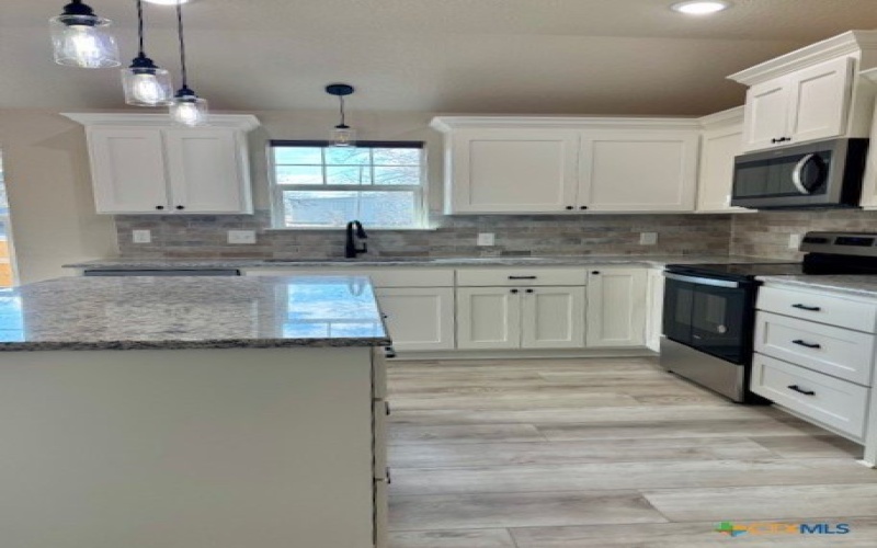 1204 Mill Street, Gatesville, TX 76528, 3 Habitaciones Habitaciones , ,2 BañosBaños,Residential,En Venta,1204 Mill Street,561736
