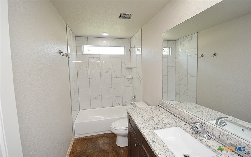 933 Covered Wagon, Spring Branch, TX 78070, 3 Bedrooms Bedrooms, ,2 BathroomsBathrooms,Residential,For Sale,933 Covered Wagon,545754