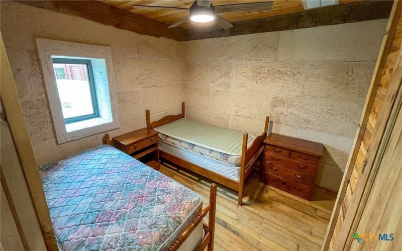 5614 Harwood Road, Luling, TX 78648, 5 Habitaciones Habitaciones , ,5 BañosBaños,Otro,En Venta,5614 Harwood Road,546673