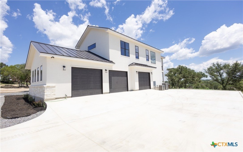 1193 Country Pike, Canyon Lake, TX 78133, 4 Habitaciones Habitaciones , ,5 BañosBaños,Residential,En Venta,1193 Country Pike,546912