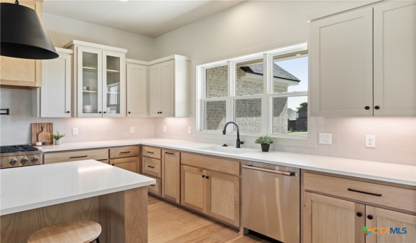 227 Glenview Circle, Belton, TX 76513, 4 Habitaciones Habitaciones , ,3 BañosBaños,Residential,En Venta,227 Glenview Circle,550429
