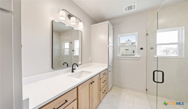 227 Glenview Circle, Belton, TX 76513, 4 Habitaciones Habitaciones , ,3 BañosBaños,Residential,En Venta,227 Glenview Circle,550429