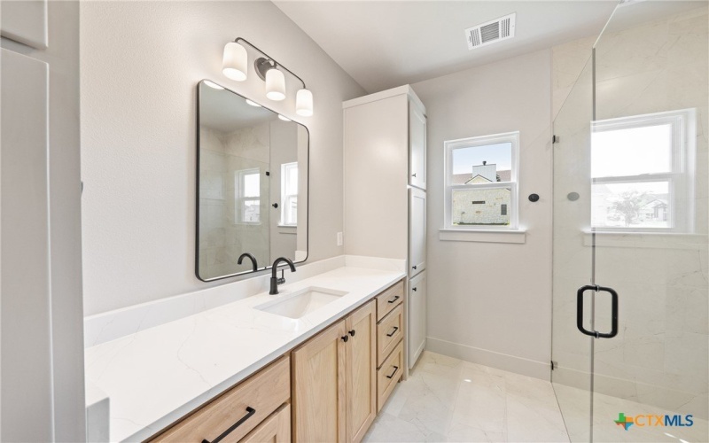 227 Glenview Circle, Belton, TX 76513, 4 Habitaciones Habitaciones , ,3 BañosBaños,Residential,En Venta,227 Glenview Circle,550429