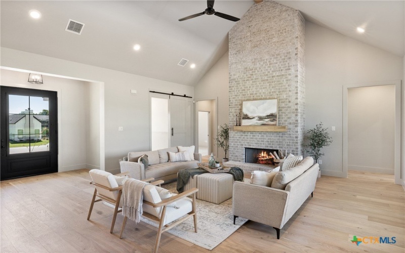 227 Glenview Circle, Belton, TX 76513, 4 Habitaciones Habitaciones , ,3 BañosBaños,Residential,En Venta,227 Glenview Circle,550429