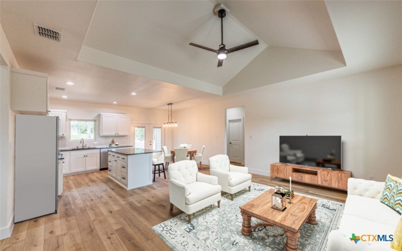 635 Cactus Flower, Canyon Lake, TX 78133, 3 Bedrooms Bedrooms, ,2 BathroomsBathrooms,Residential,For Sale,635 Cactus Flower,552078